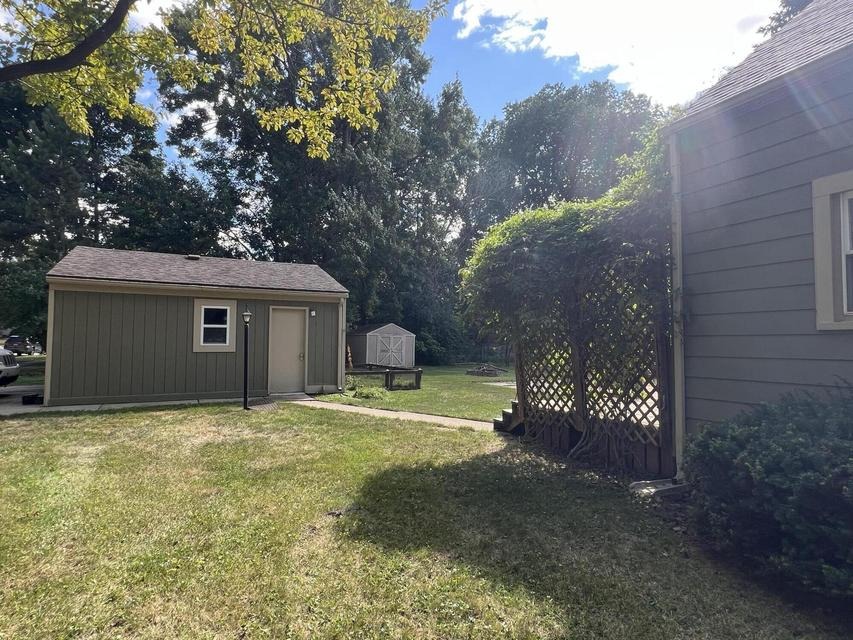 Raised-floor storage shed and rear yard